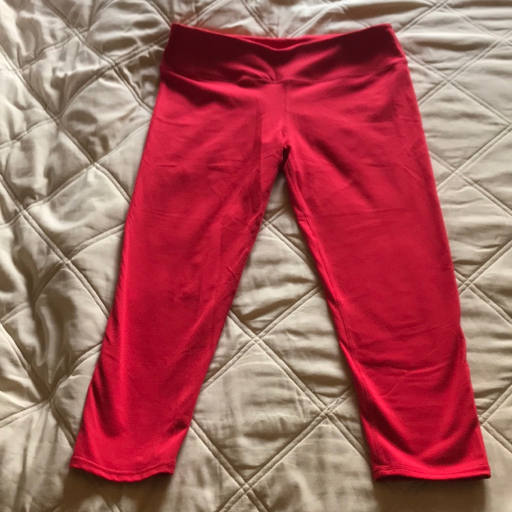 Fabletics Capri Leggings
